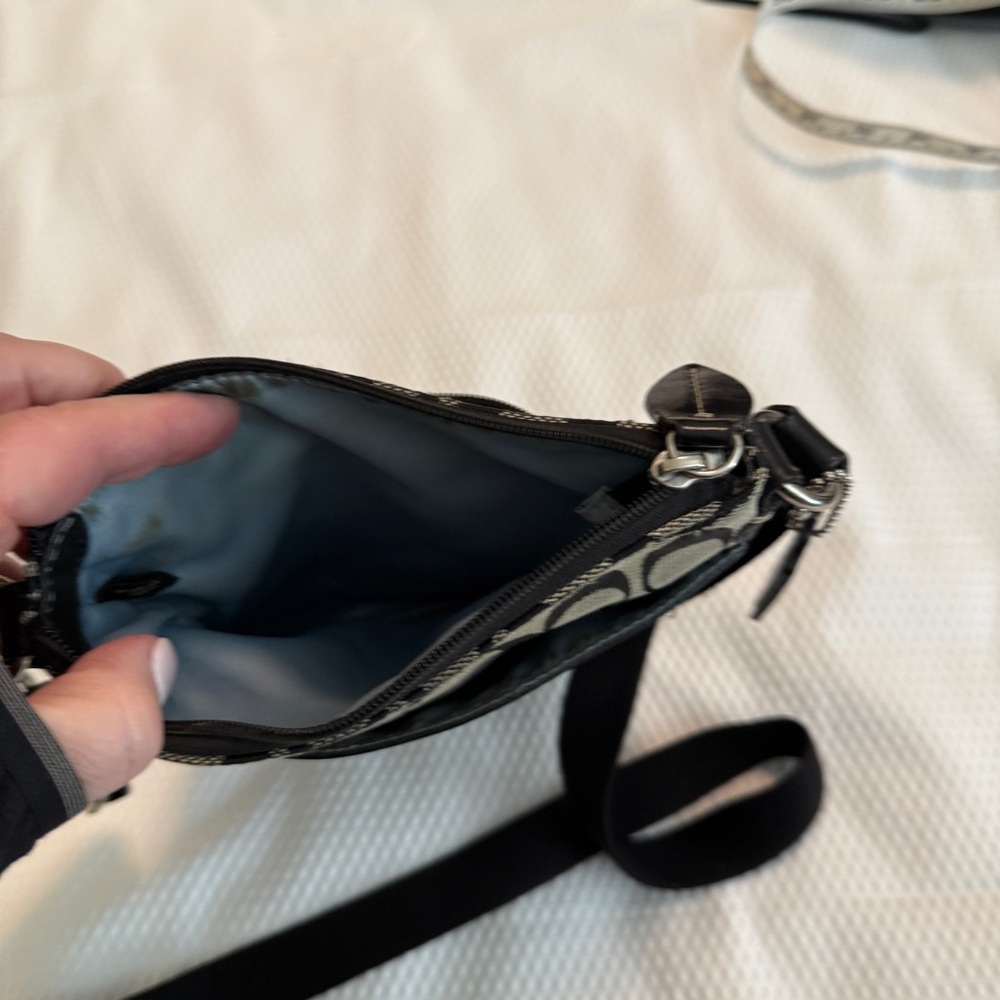 Coach Black and Gray Signature Bag - Picture 5 of 6